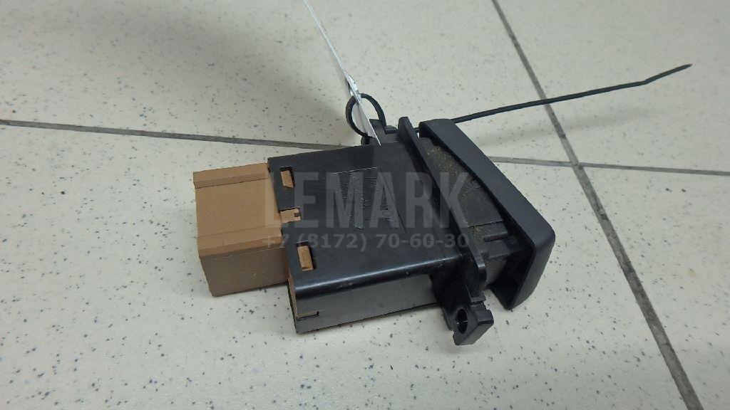 Кнопка обогрева сидений