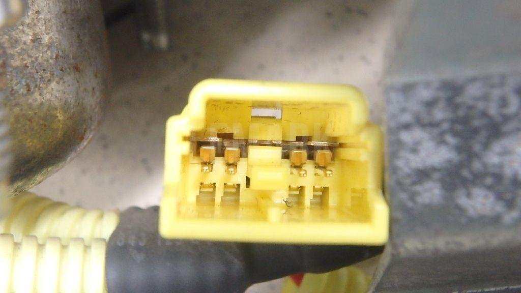 Подушка безопасности пассажирская (в торпедо)