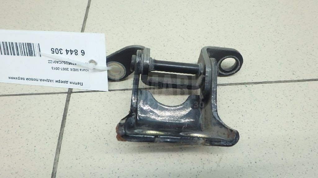 Петля двери задней левой верхняя