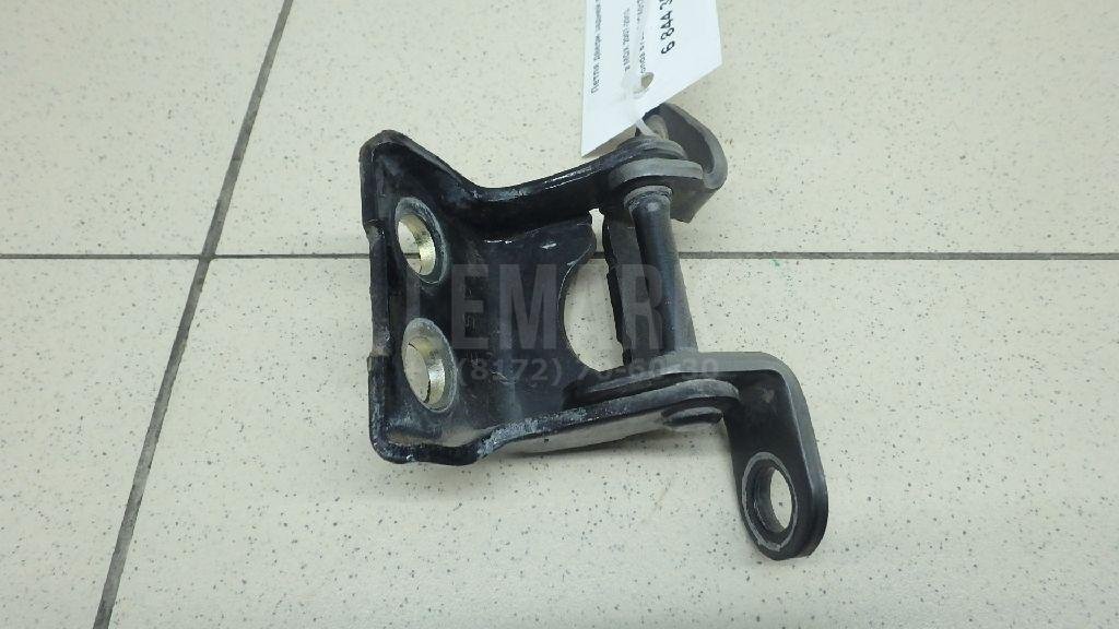 Петля двери задней левой верхняя