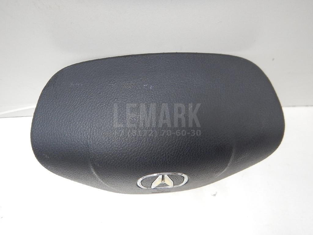 Подушка безопасности в рулевое колесо