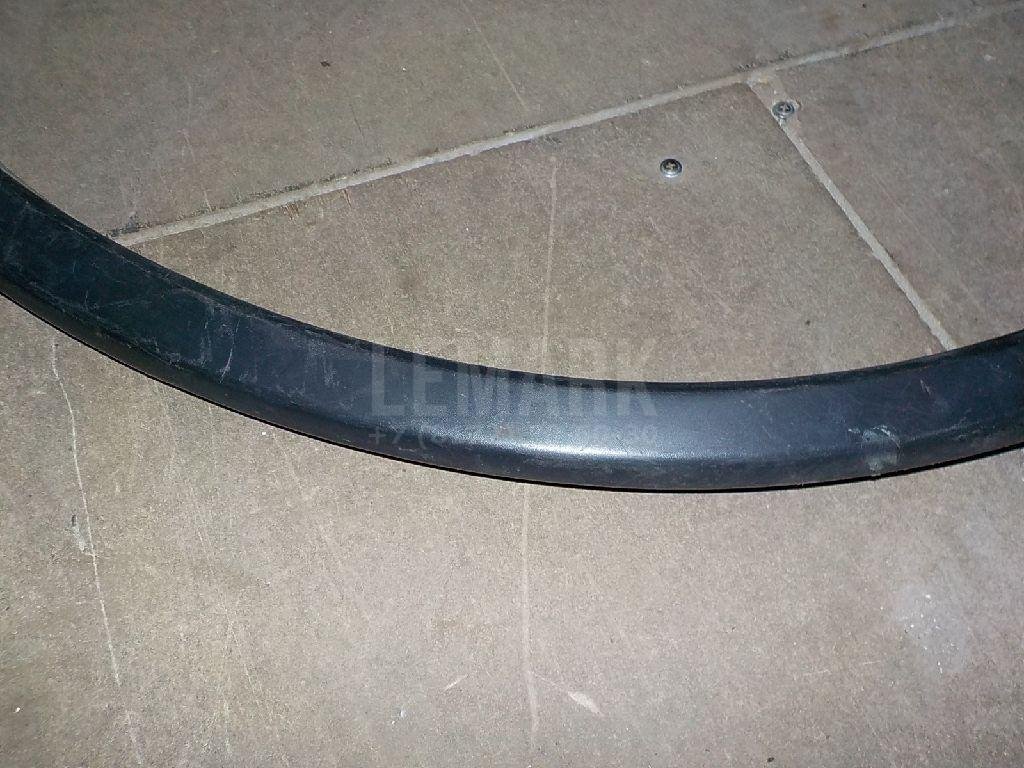 Накладка заднего крыла левого