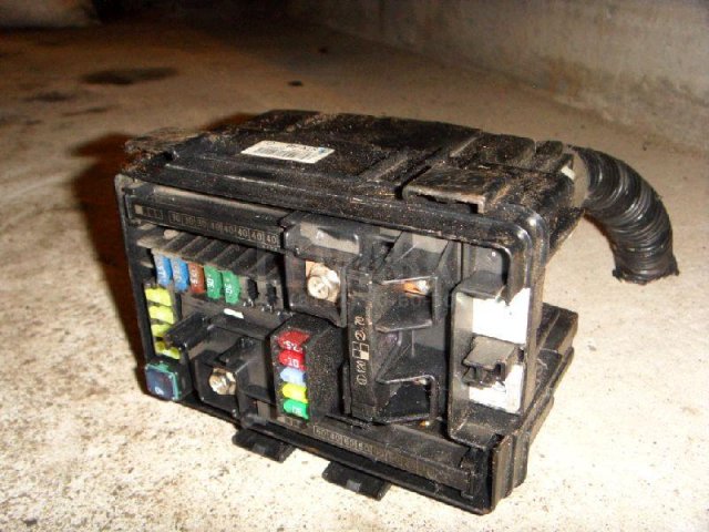 Блок предохранителей