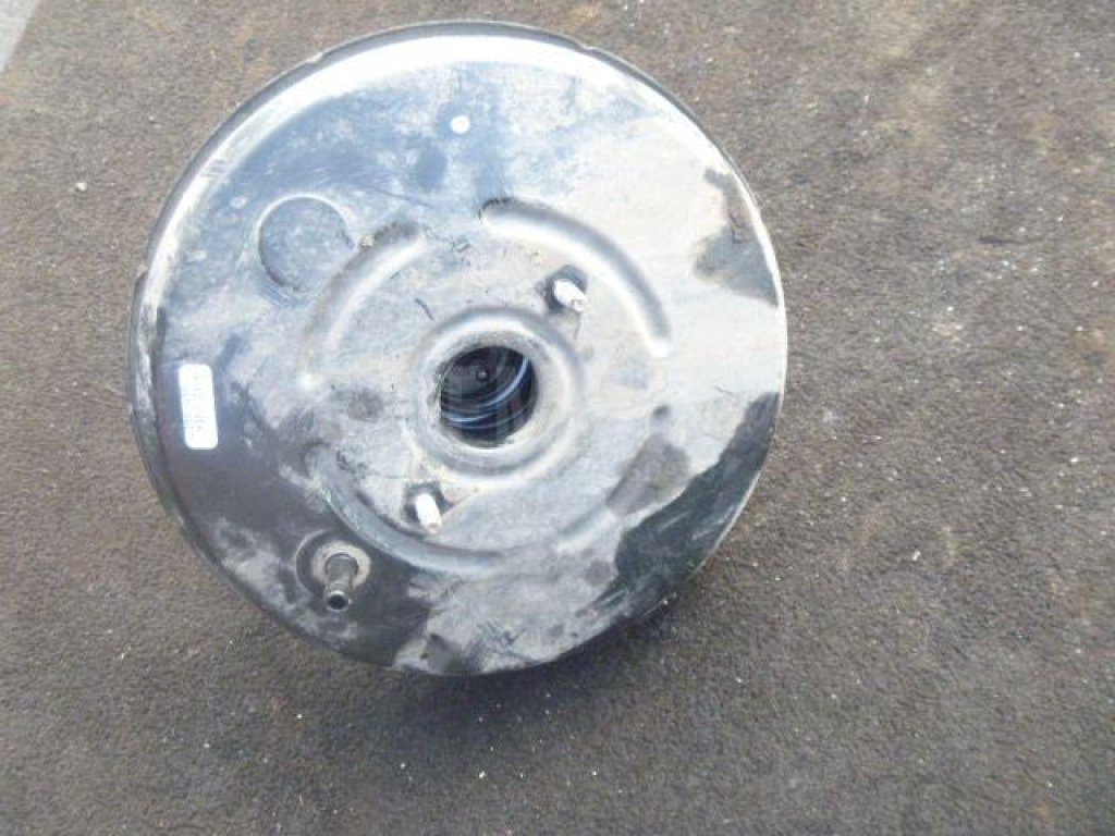 Усилитель тормозов вакуумный