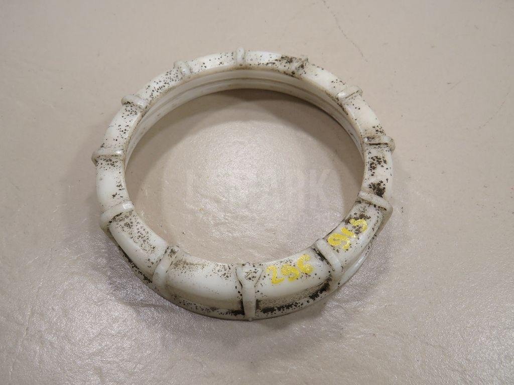 Гайка топливного насоса