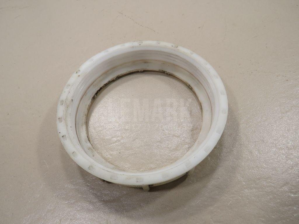 Гайка топливного насоса