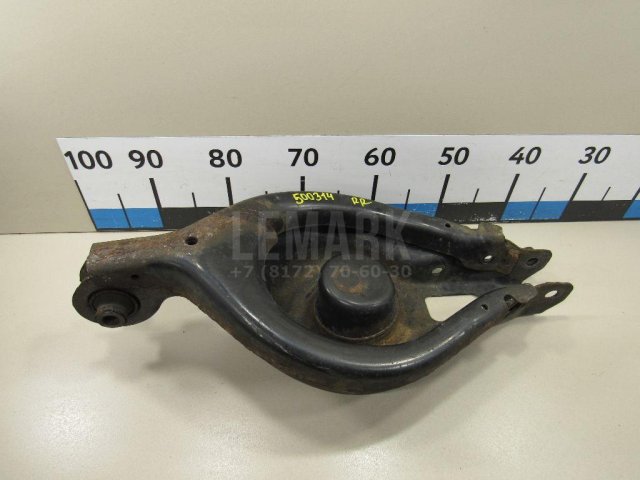 Рычаг задний поперечный правый