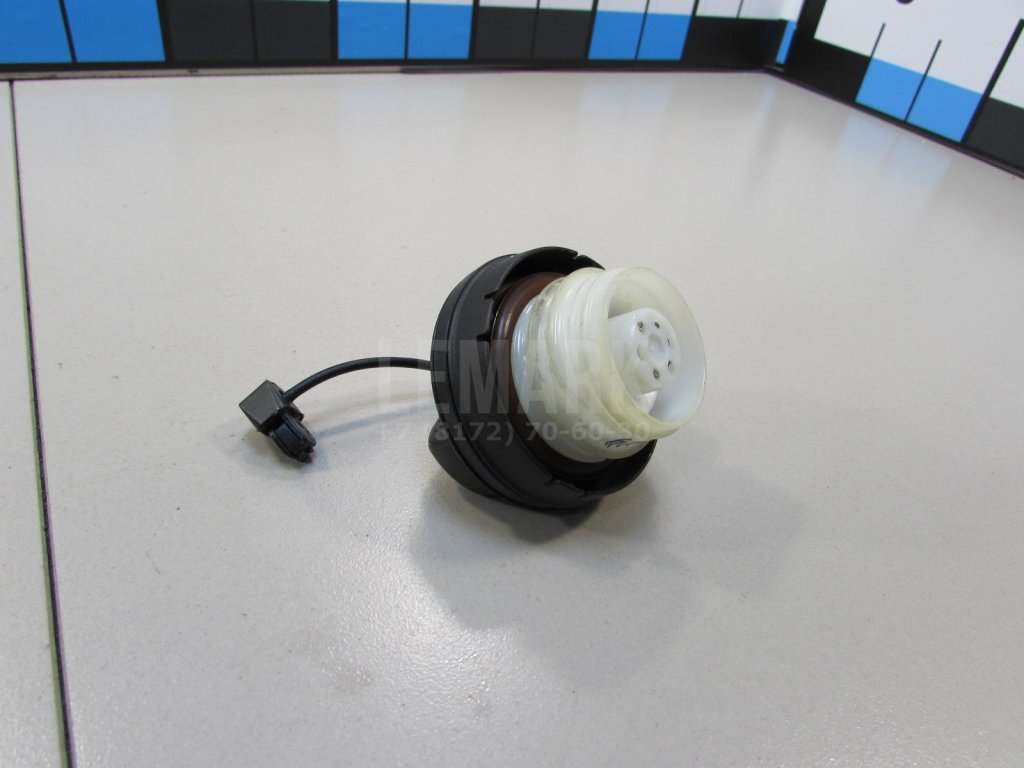 Крышка топливного бака