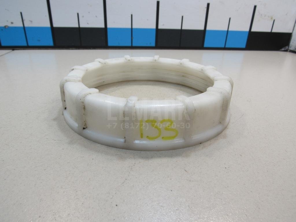 Гайка топливного насоса