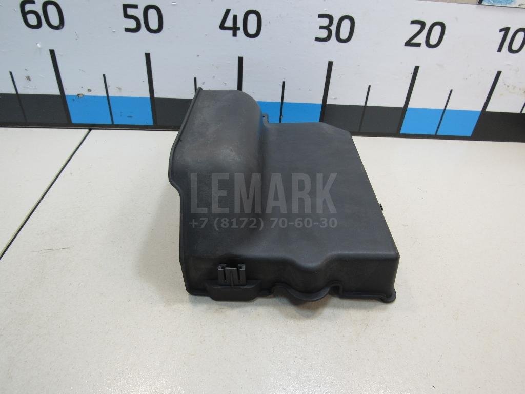 Крышка блока управления двигателем