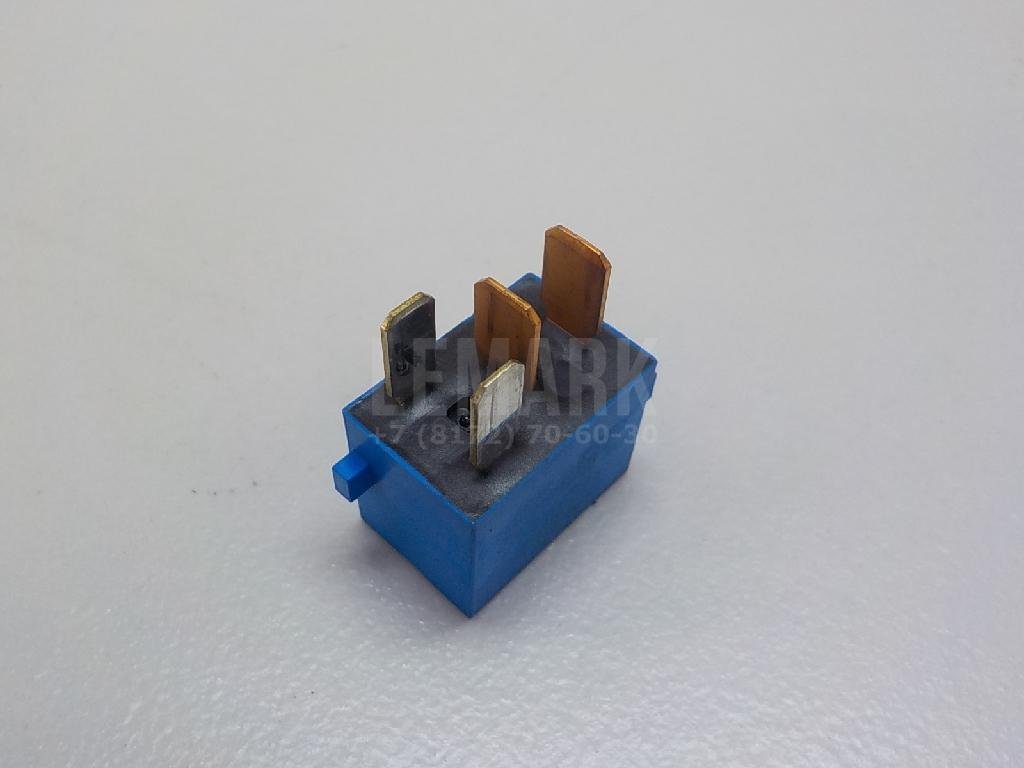 Реле топливного насоса