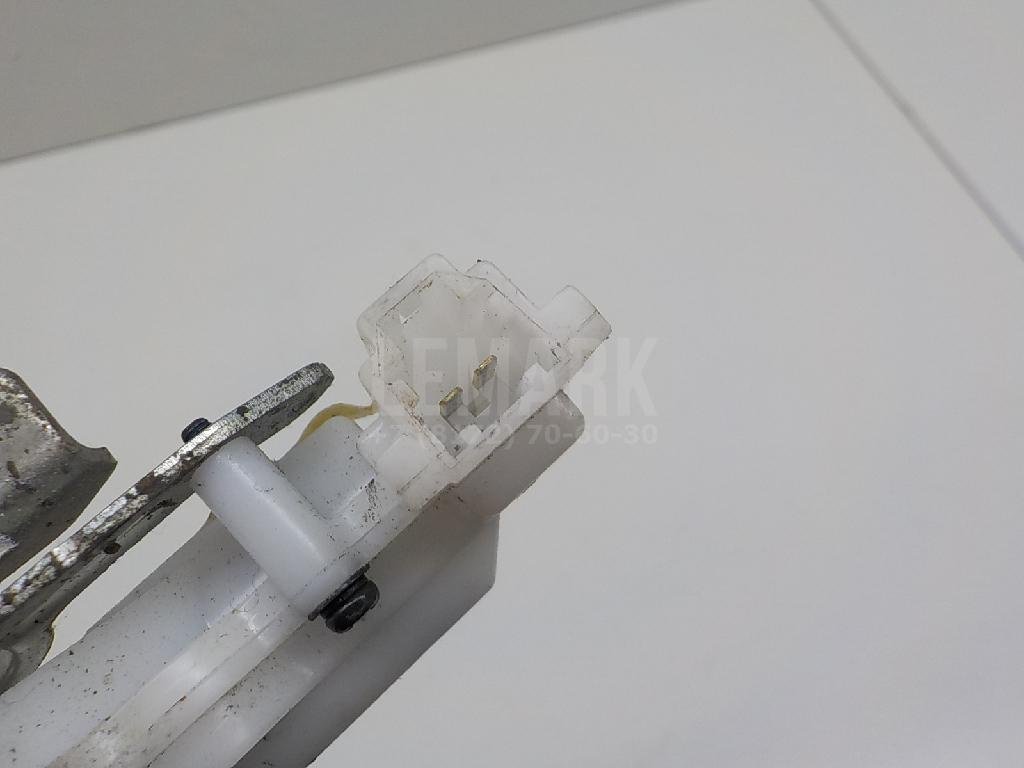 Замок багажника