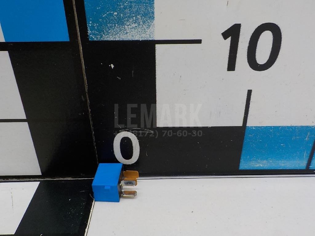 Реле топливного насоса