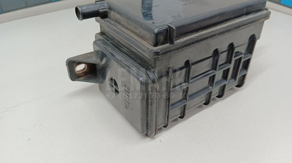 Абсорбер (фильтр угольный) для  Audi 80/90 [B4] 1991-1995