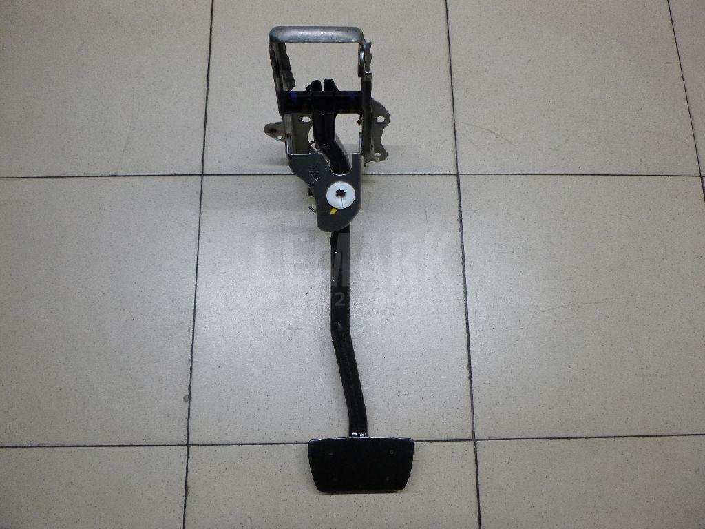 Педаль тормоза