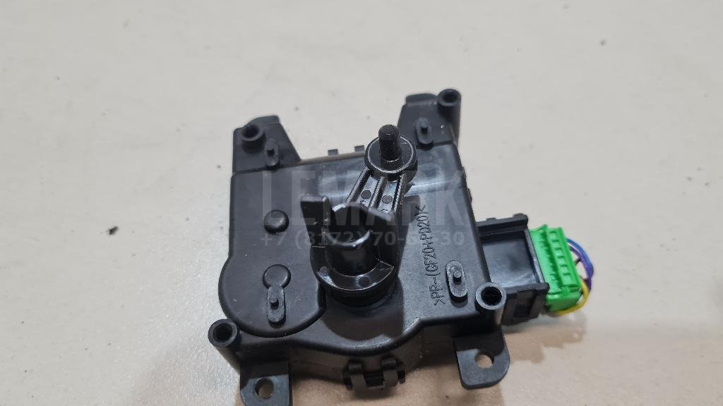 Моторчик заслонки отопителя