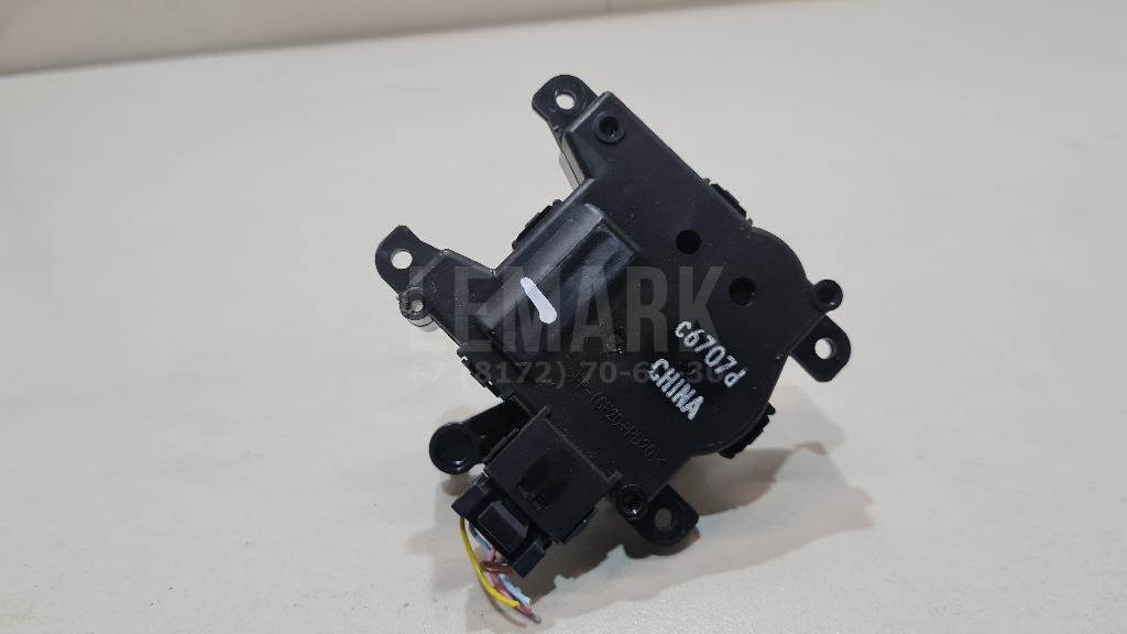 Моторчик заслонки отопителя