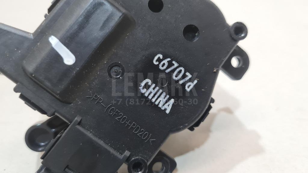 Моторчик заслонки отопителя