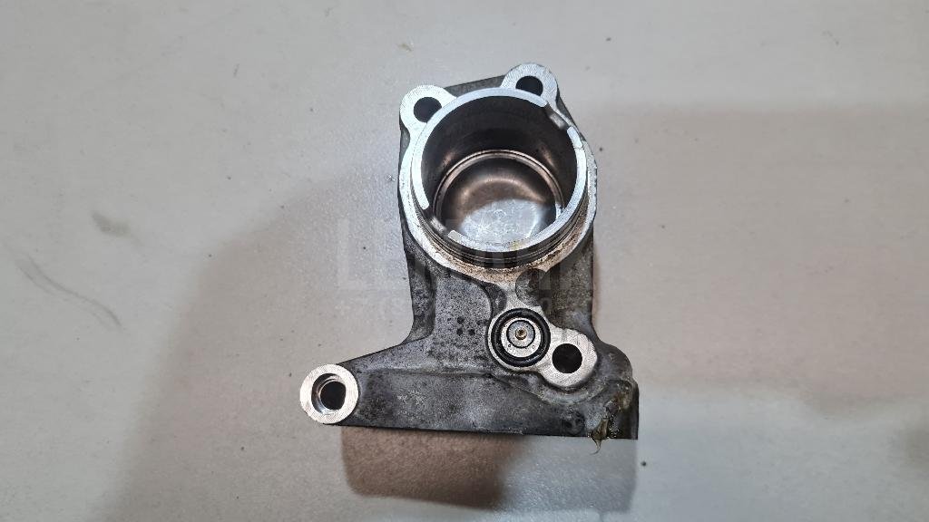 Фланец топливного насоса