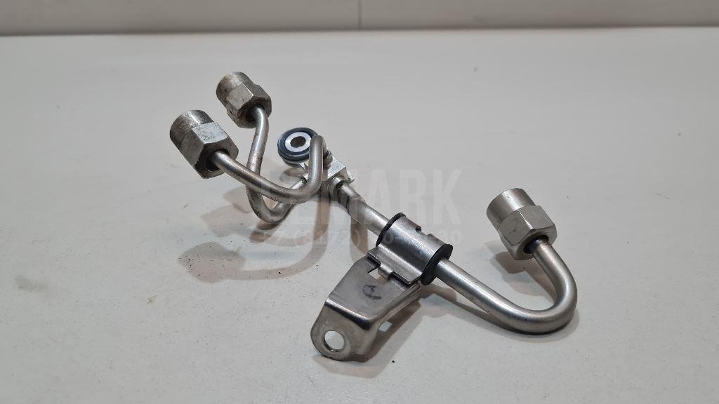 Трубка топливная