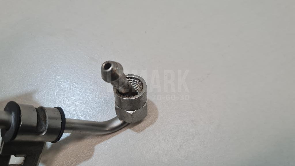 Трубка топливная