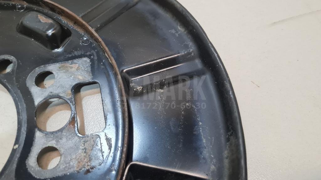 Щит опорный задний правый