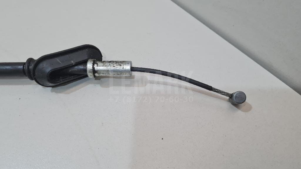 Трос стояночного тормоза правый