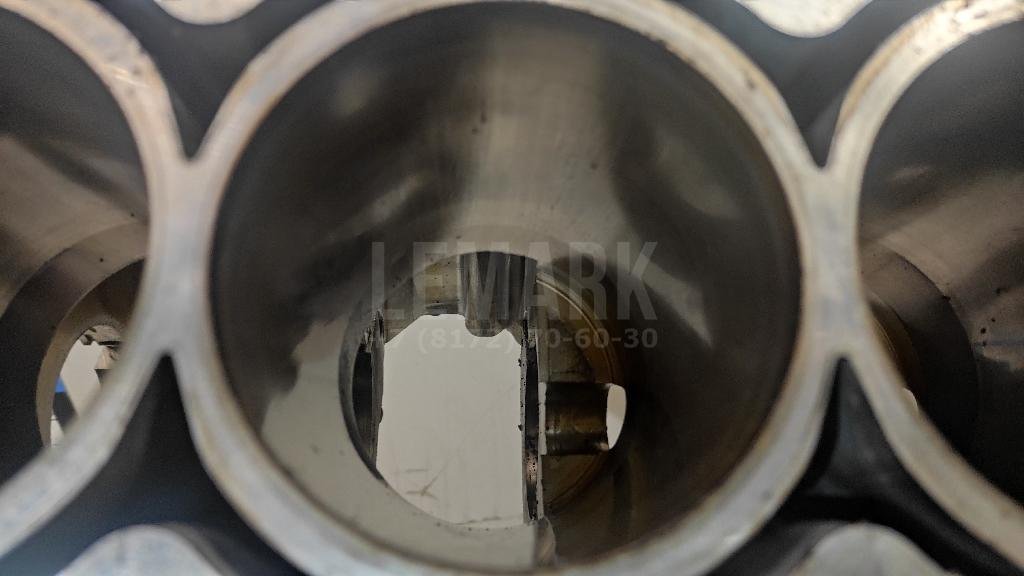 Блок двигателя