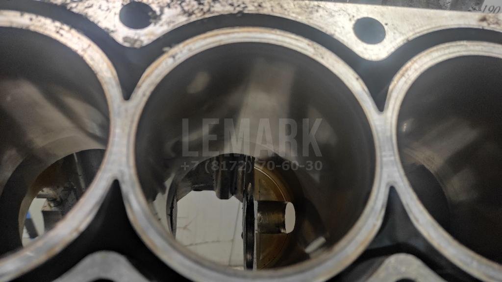 Блок двигателя