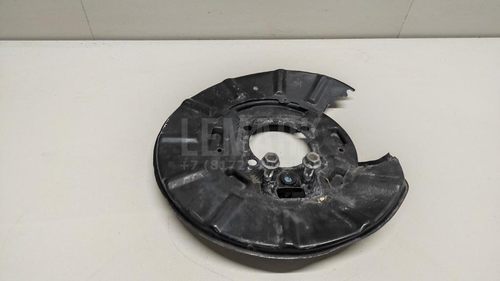 Щит опорный задний правый