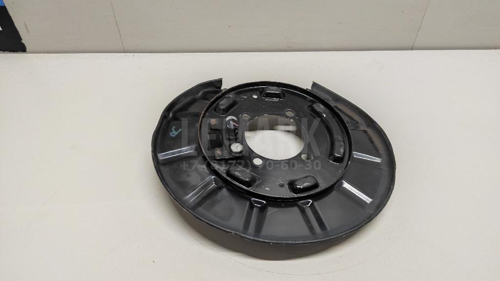 Щит опорный задний правый