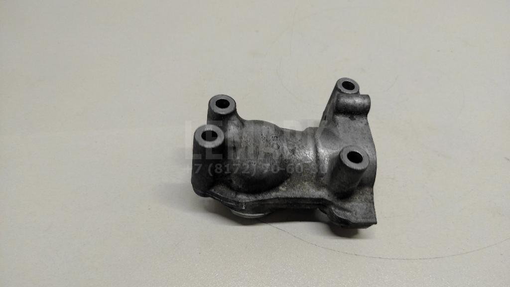 Фланец топливного насоса