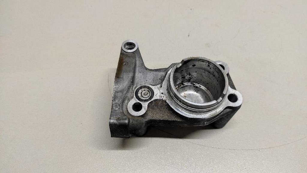 Фланец топливного насоса