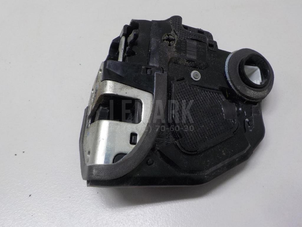 Замок двери задней правой