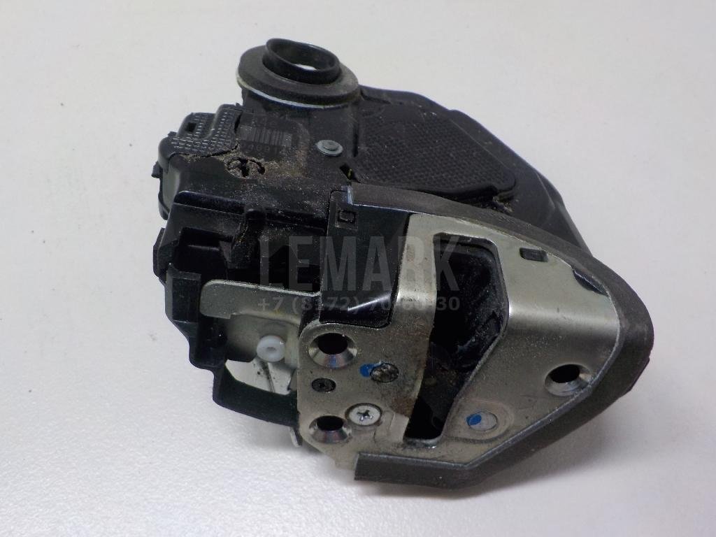 Замок двери задней правой