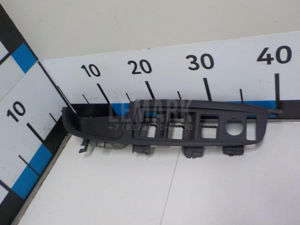 Накладка блока управления стеклоподъемниками