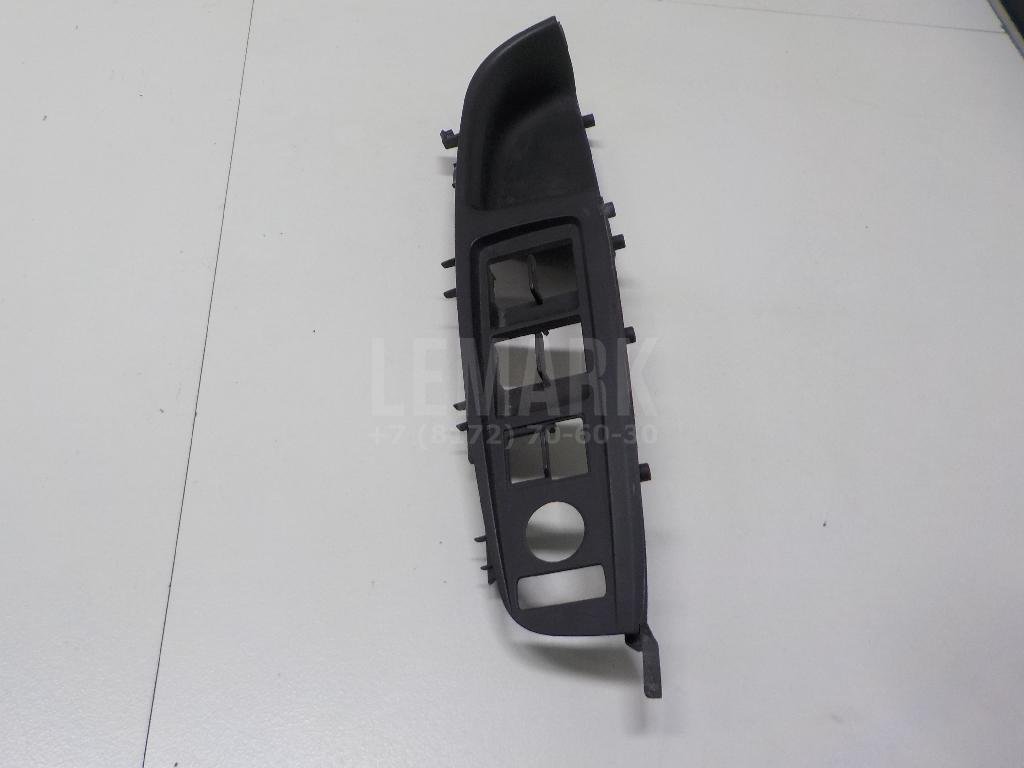 Накладка блока управления стеклоподъемниками