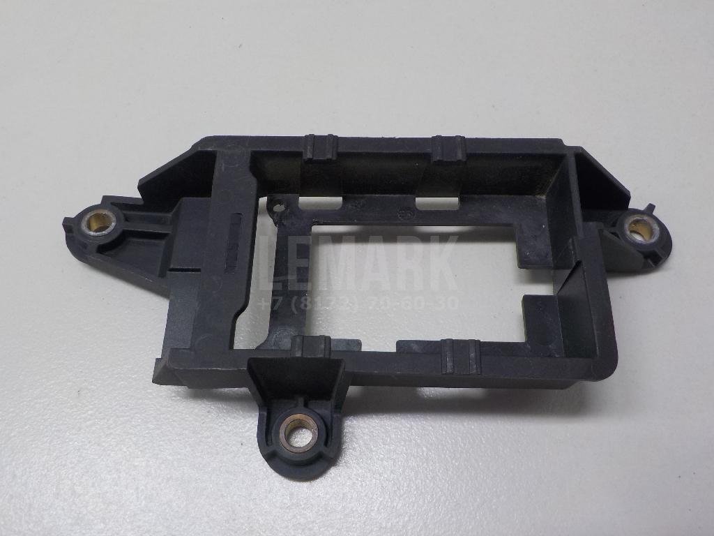 Кронштейн (сопут. товар)