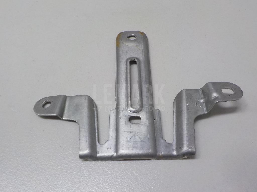 Кронштейн (сопут. товар)