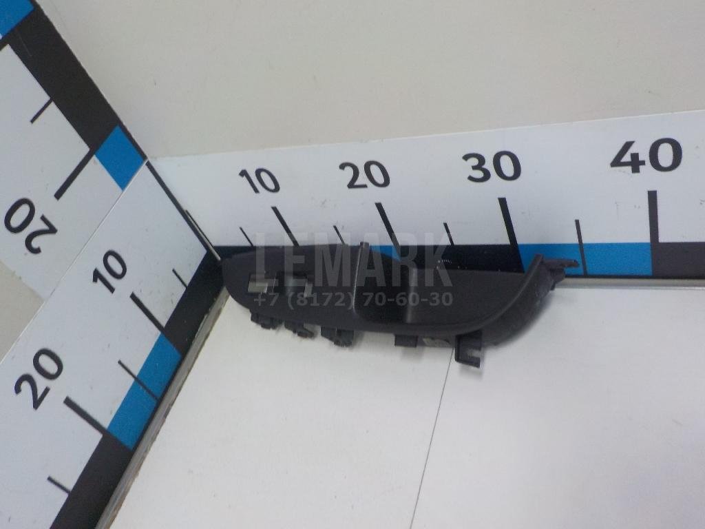 Накладка блока управления стеклоподъемниками