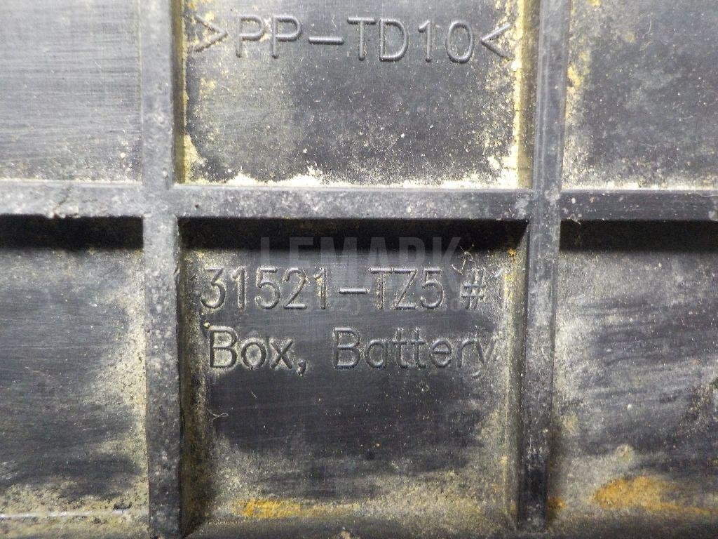 Крепление АКБ (корпус/подставка)