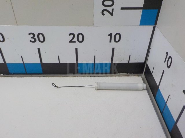 Демпфер бардачка