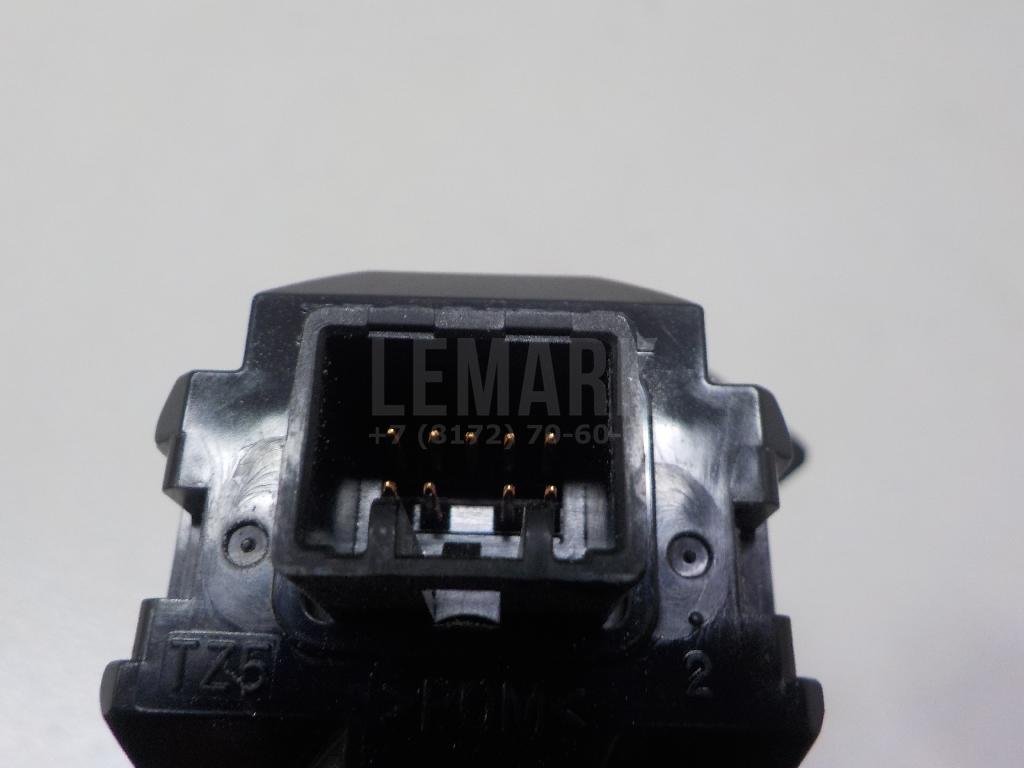 Кнопка запуска двигателя