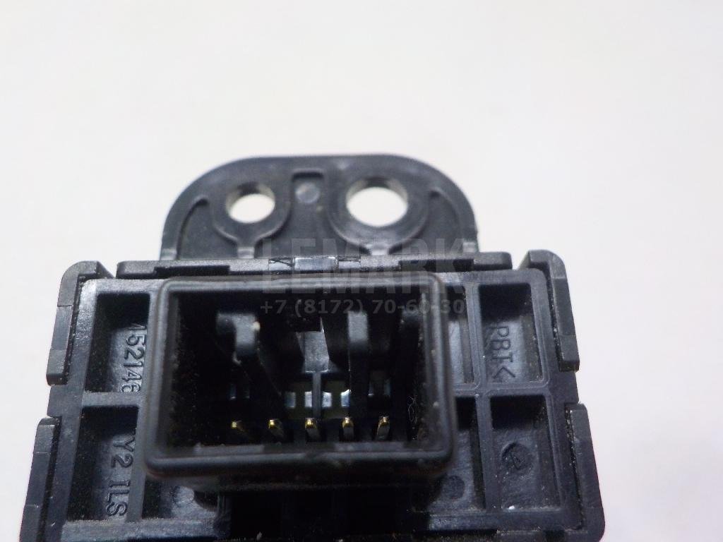 Кнопка освещения панели приборов