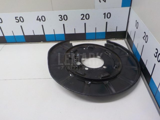 Щит опорный задний правый