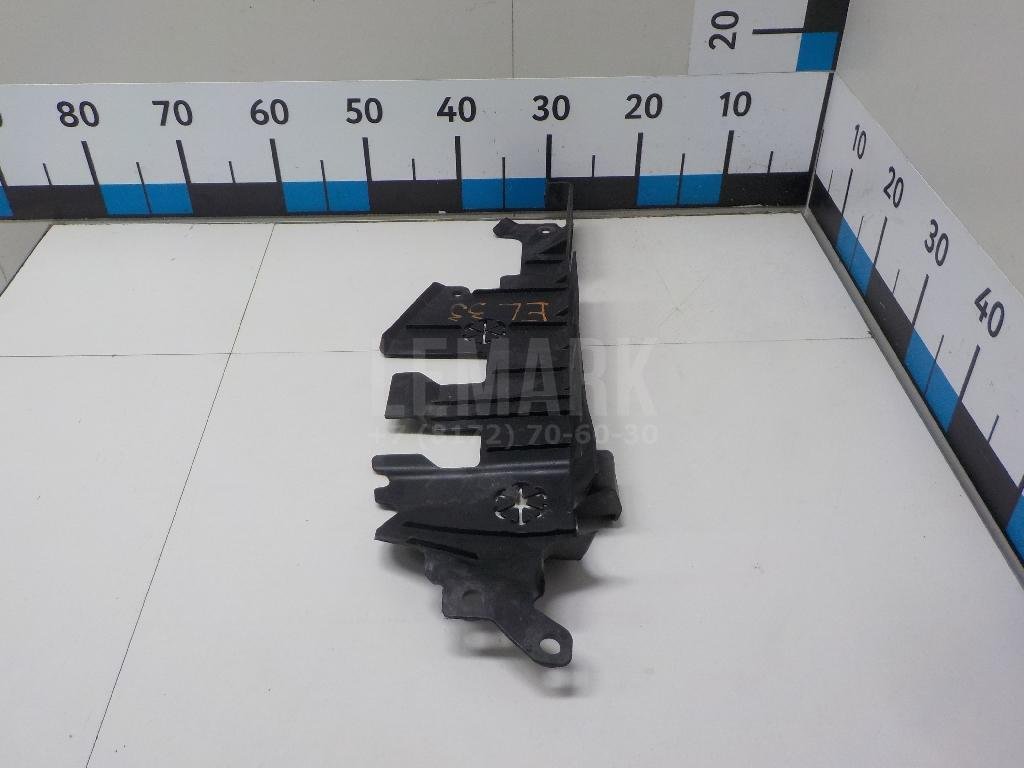 Воздуховод радиатора правый