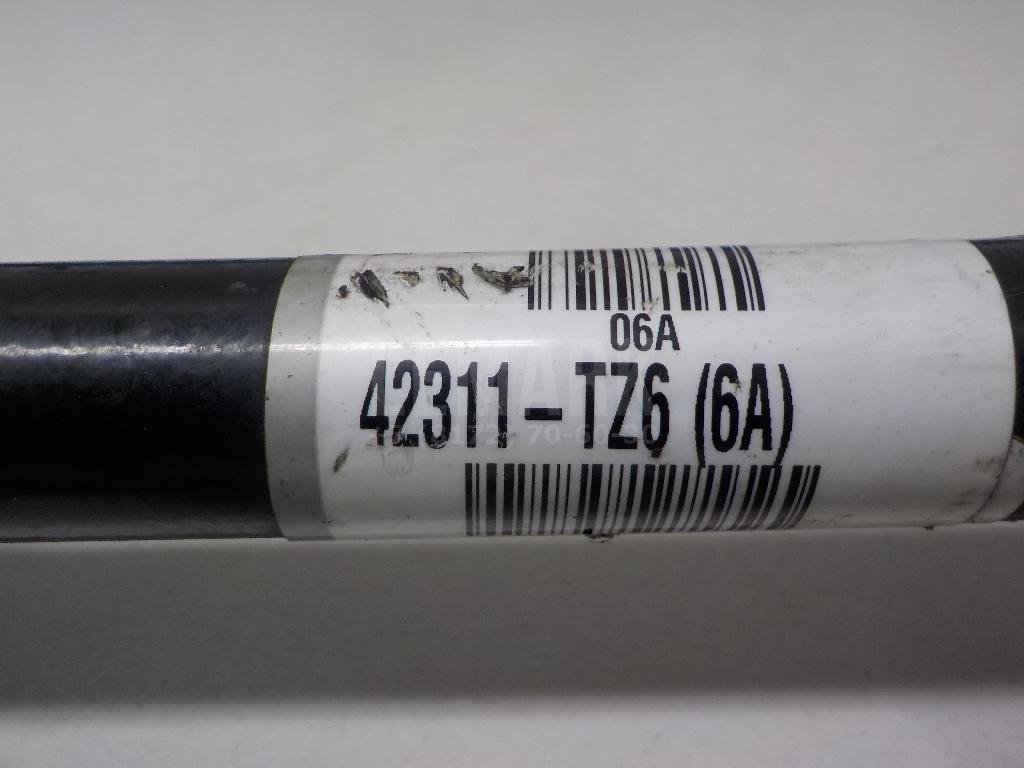 Полуось задняя левая