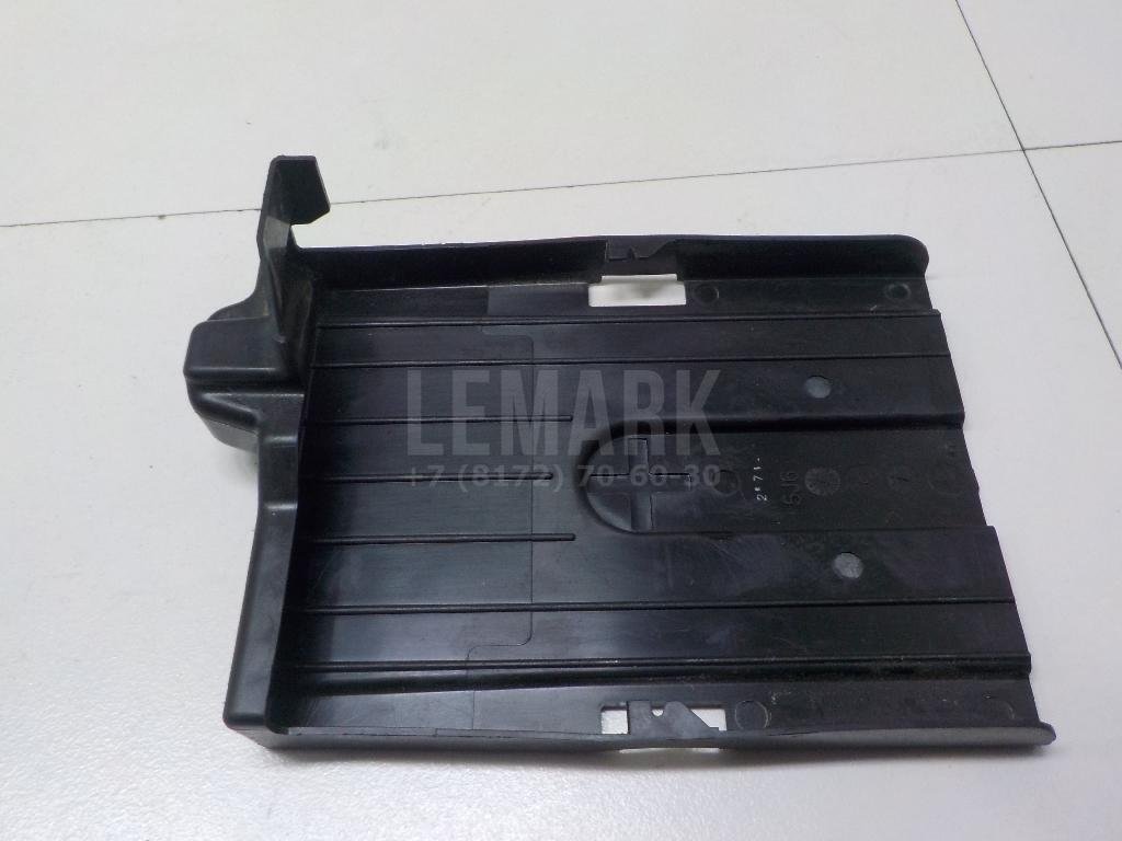 Крышка блока управления двигателем