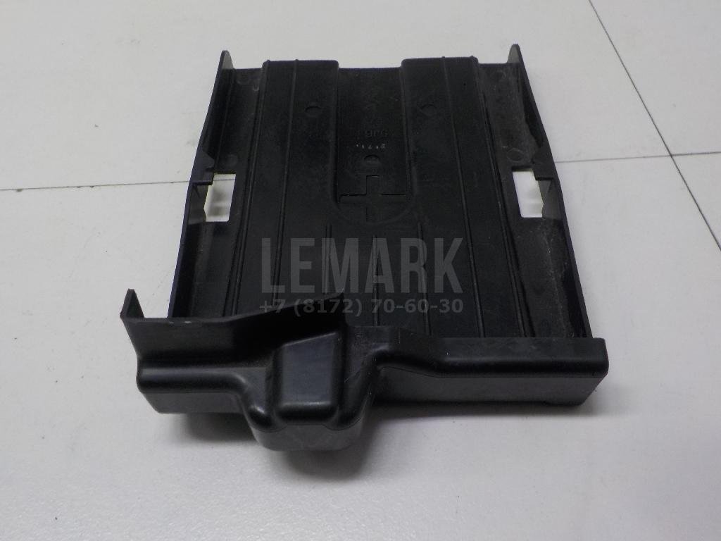 Крышка блока управления двигателем