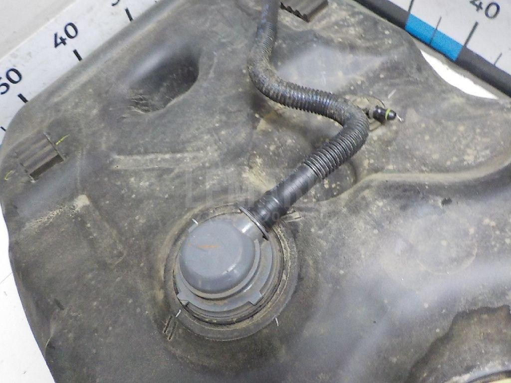 Бак топливный